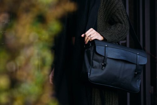 Slim Leather Messenger Bag